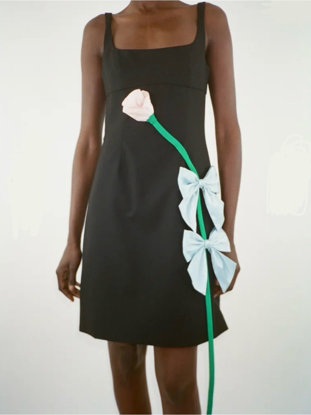 Sandy Liang Fairfield Dress with flower and bow - Picture 2 of 13
